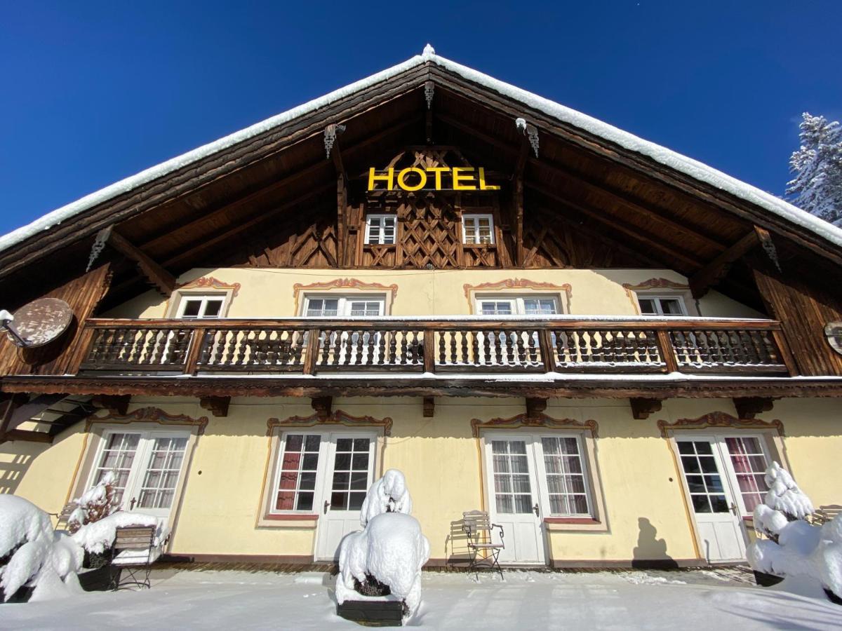 Hotel Restaurant Gruenwalderhof Patsch Exteriör bild