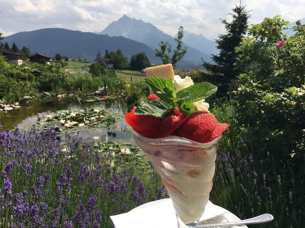 Hotel Restaurant Gruenwalderhof Patsch Exteriör bild